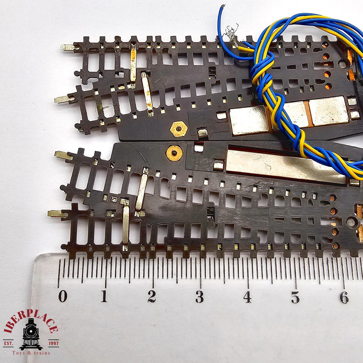 ♻️ 2da mano -  Märklin 2x 8561 8564 desvíos izquierda y derecha Z escala 1:220 E14 2/13