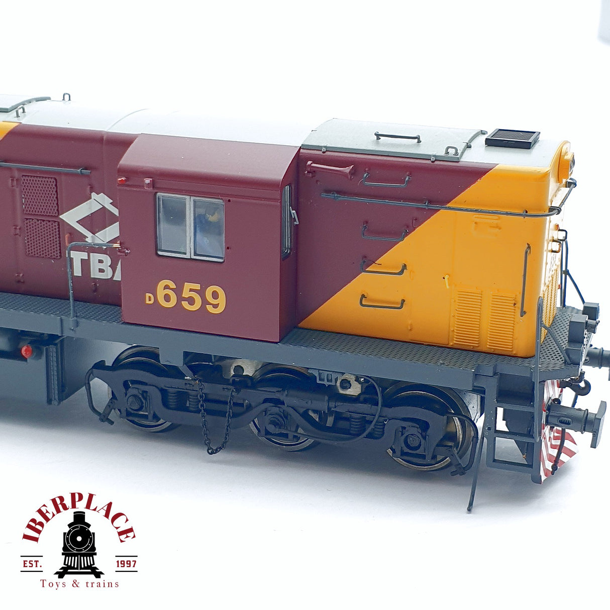 🆕  Mabar - 81314 Locomotora diesel Alco 1300 TBA modelo DC nueva con caja H0 escala 1:87