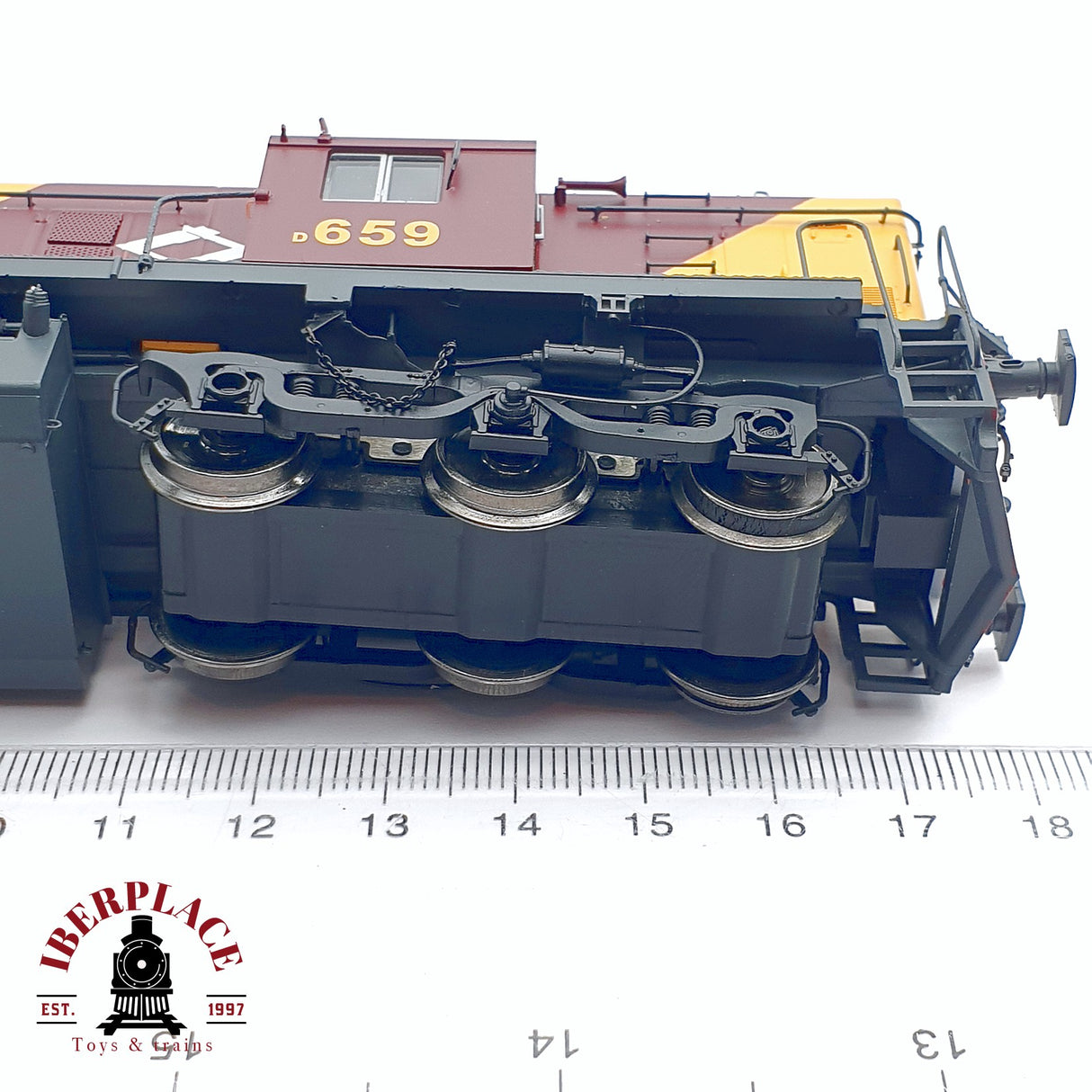 🆕  Mabar - 81314 Locomotora diesel Alco 1300 TBA modelo DC nueva con caja H0 escala 1:87