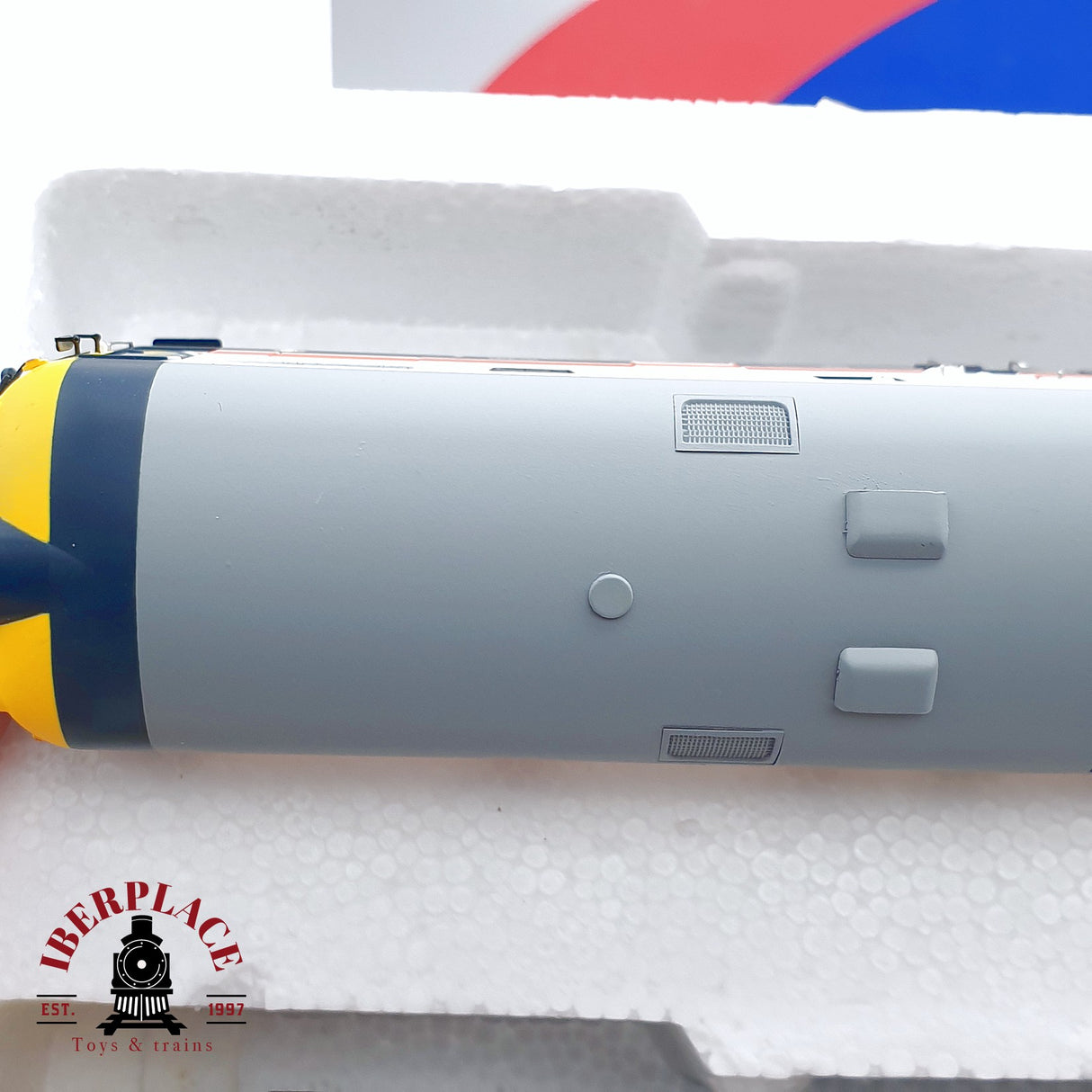 🆕  💡 Mabar - 85974 Locomotora diesel con remolque TER Regionales Modelo DC H0 escala 1:87