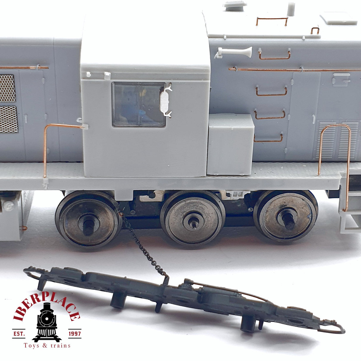 🆕💡 Mabar - 81315 Locomotora diesel Alco 1300 RENFE SIN PINTAR Modelo DC nueva con caja H0 escala 1:87