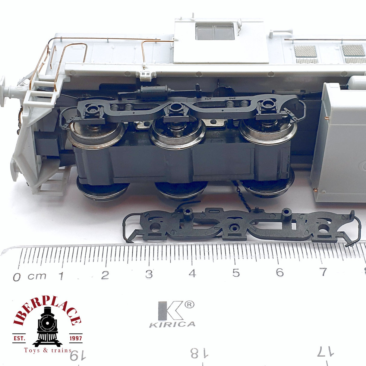 🆕💡 Mabar - 81315 Locomotora diesel Alco 1300 RENFE SIN PINTAR Modelo DC nueva con caja H0 escala 1:87