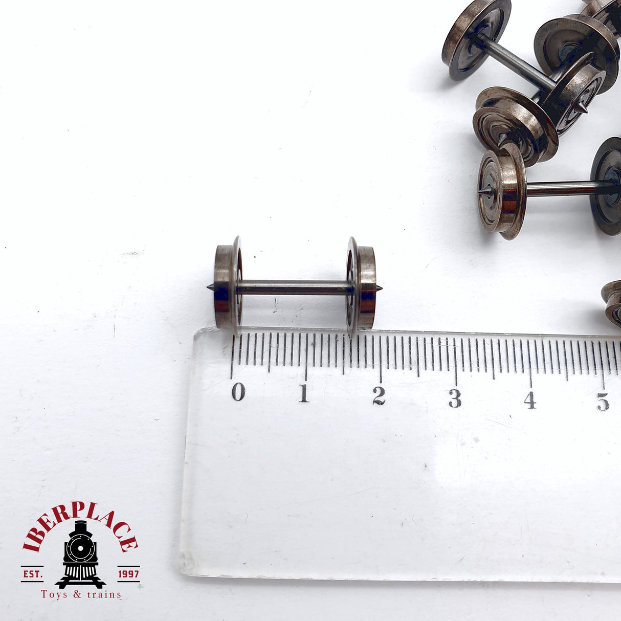 ♻️ 2da mano - Ruedas metálicas corriente alterna H0 escala 1:87