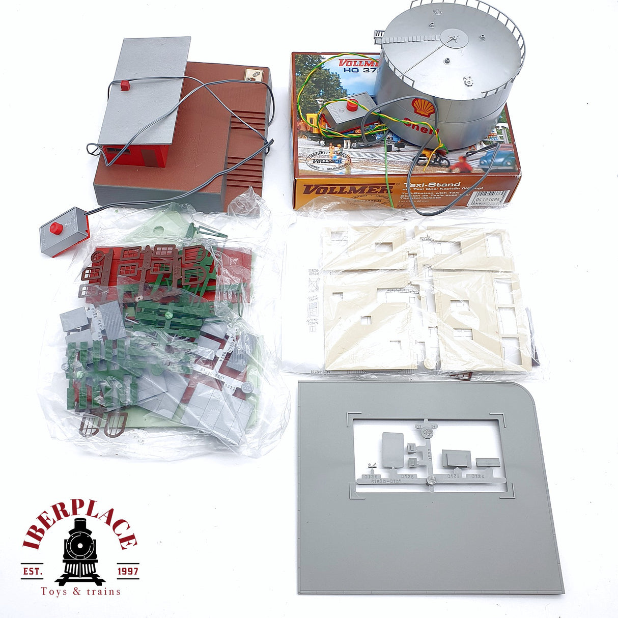 ♻️ 2da mano -  Vollmer Bachmann Taxi stand Deposito shell piezas para repuesto H0 escala 1:87