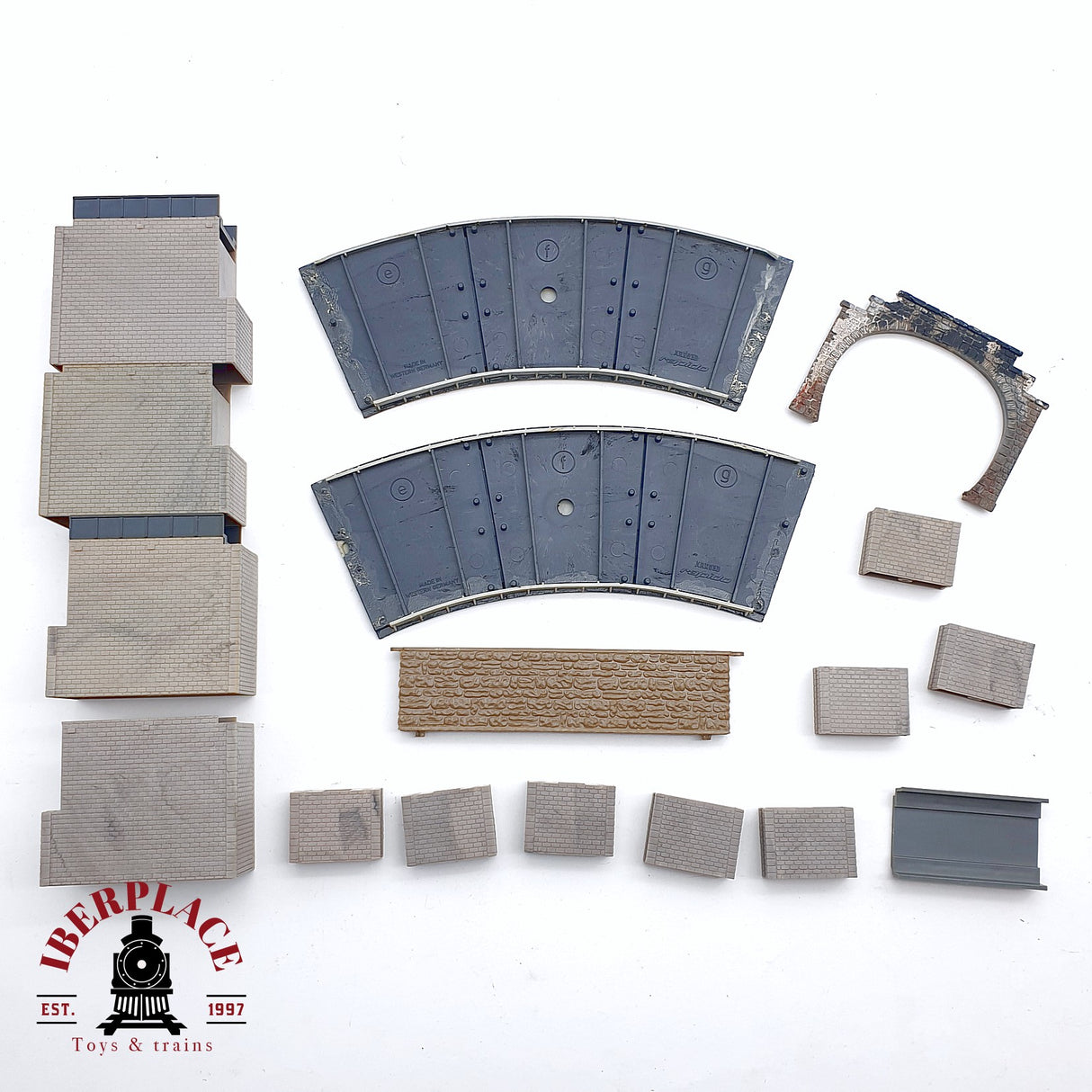 ♻️ 2da mano -  Arnold Rápido pilares, rampa, portal tunel N escala 1:160