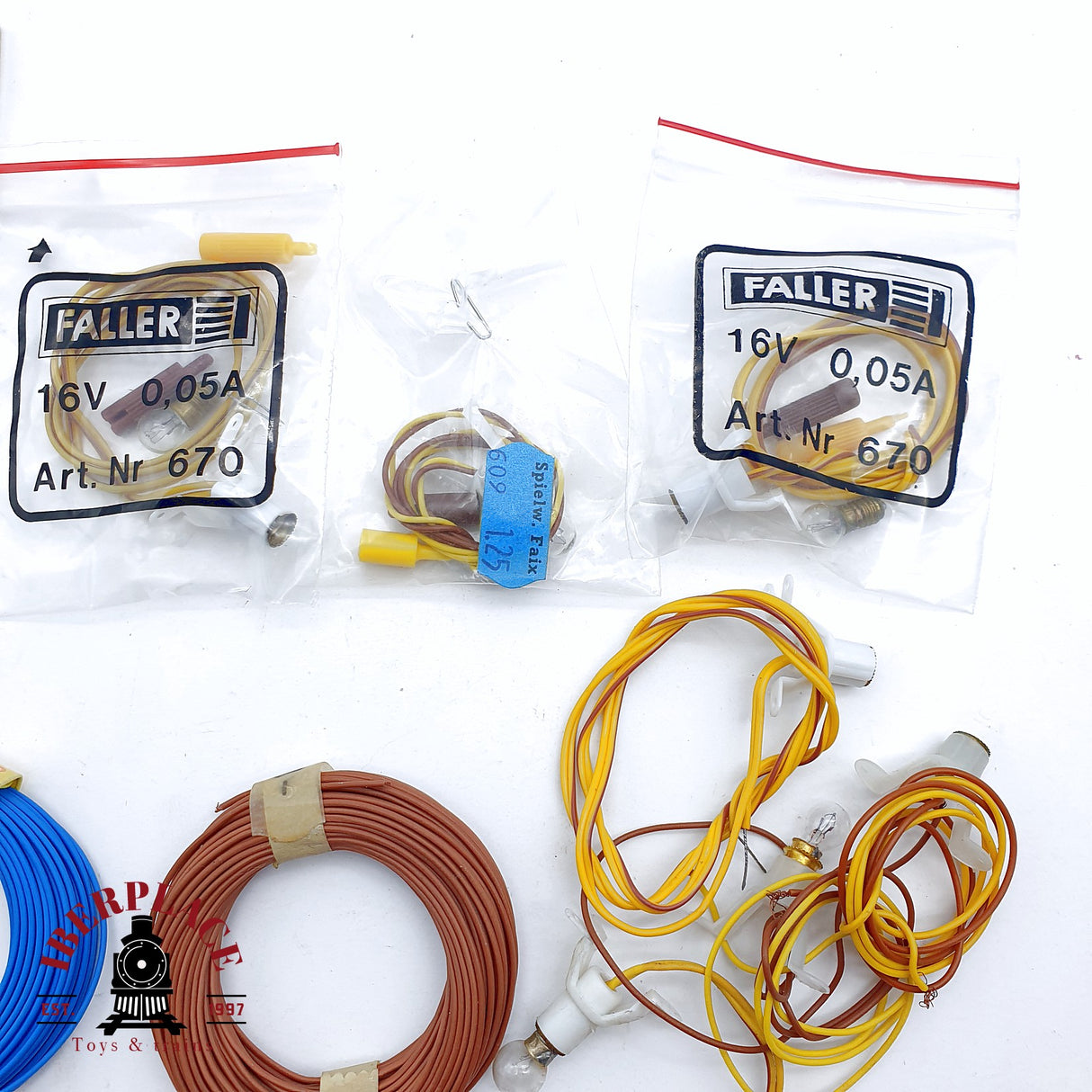 ♻️ 2da mano -  Brawa Faller bombillas, cables azul, marrón, gris H0 escala 1:87