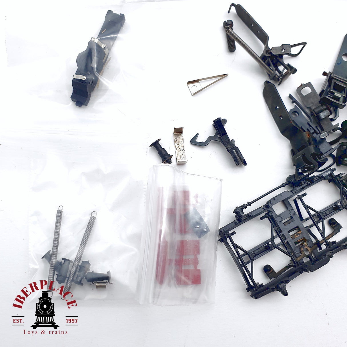 ♻️ 2da mano -  Lote de repuestos bogies ruedas enganches H0 escala 1:87