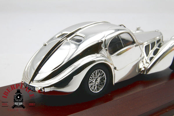Silver collection  Bugatti coupé atlantic coche diecast escala 1:43
