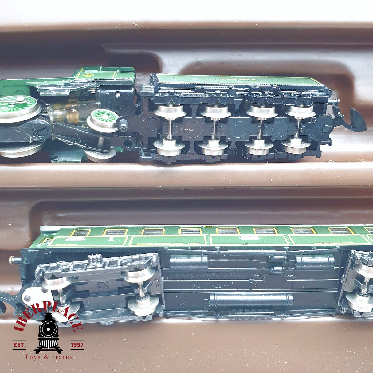 ♻️ 2 mano -  Märklin 8102 Set Locomotora K.Bay.Sts.B 3673 con luz Z escala 1:220 TEN03