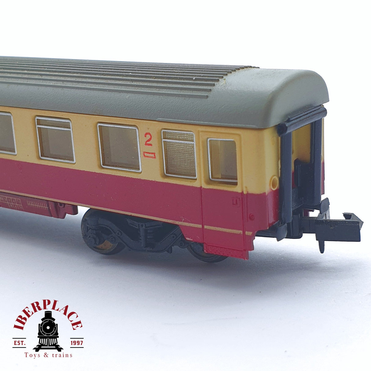 ♻️ 2 mano - Arnold 3811 vagón pasajeros DB clase 2 N escala 1:160 TEN04