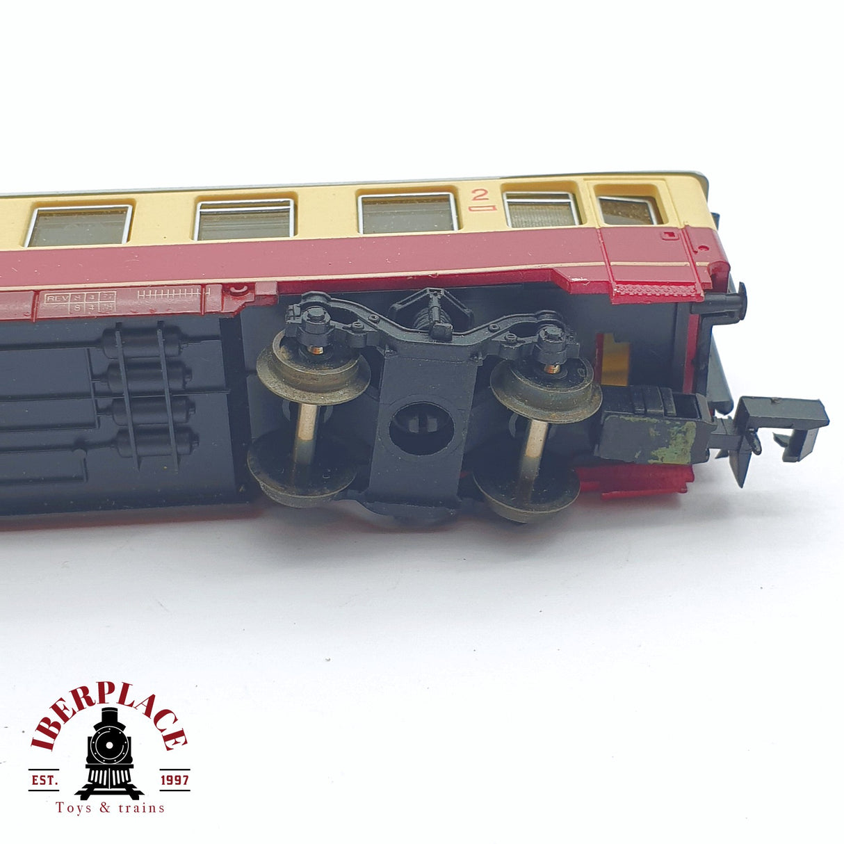 ♻️ 2 mano - Arnold 3811 vagón pasajeros DB clase 2 N escala 1:160 TEN04