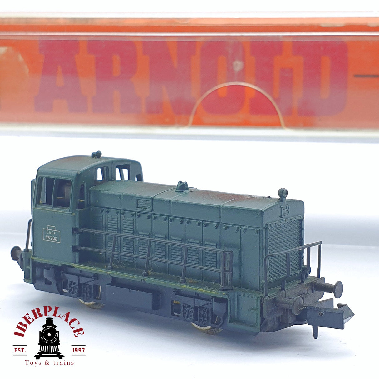 ♻️ 2 mano - Arnold 2056 Locomotora SNCF V9200 N escala 1:160 TEN04