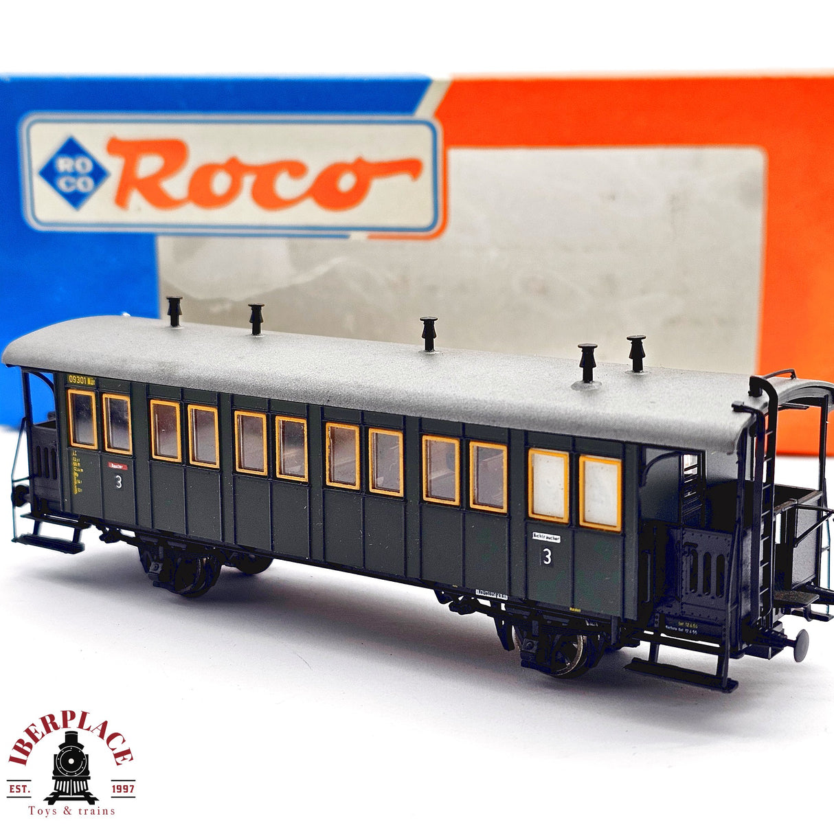 ♻️ 2da mano - DC Roco 44824 vagón pasajeros clase 3 H0 escala 1:87 E13