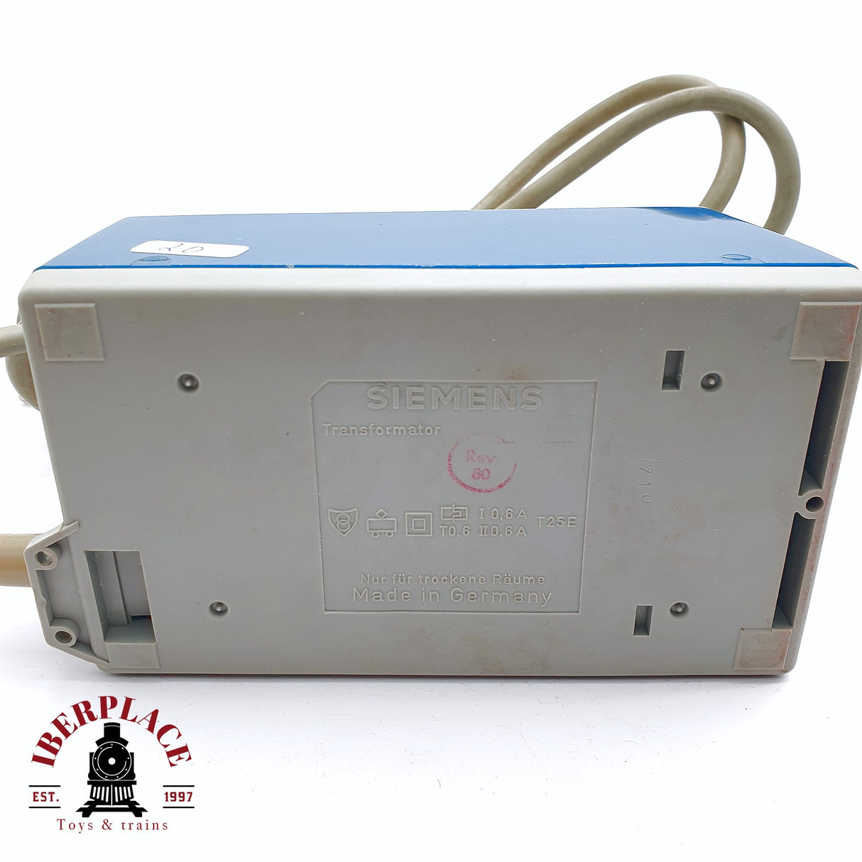♻️ 2da mano - Märklin 37670 Transformador 220V 50/60Hz 10V-6VA Mini Club Z escala 1:220