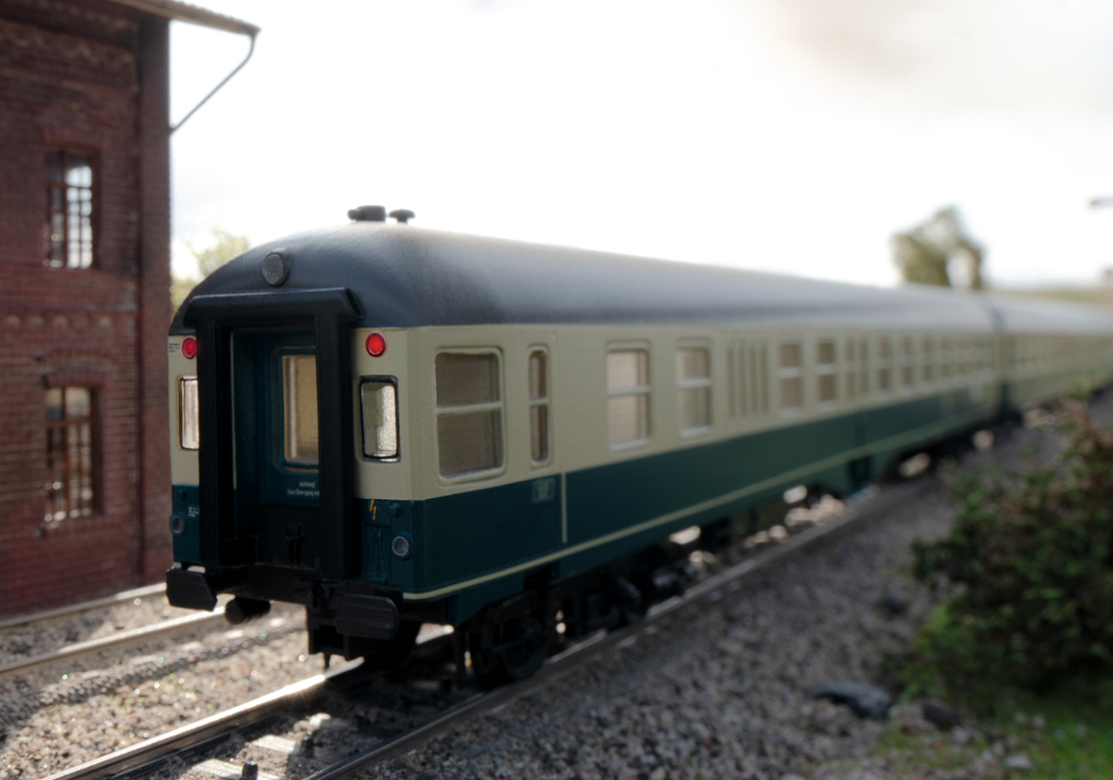 H0 1:87 escala Märklin 43335 Coche piloto de tren de viajeros BDylf 457